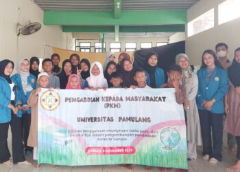Edukasi Penggunaan Smartphone pada Anak dan Peran IPTEK dalam Pengembangan Pendidikan