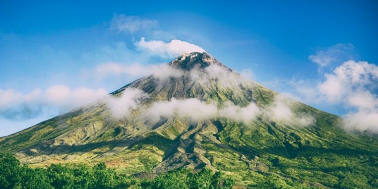 Gunung Salak