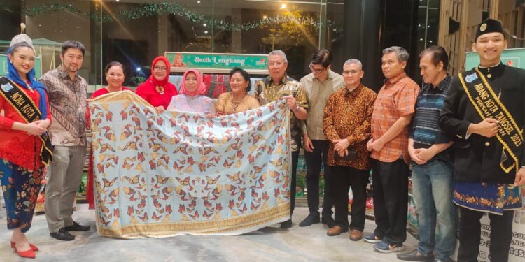 gerai lengkong di trembesi