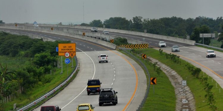 mudik jalan tol