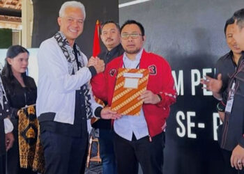 Dilantik Menjadi Ketua TPC Ganjar-Mahfud Tangsel, Wanto Sugito Masifkan Gerakan Door to Door