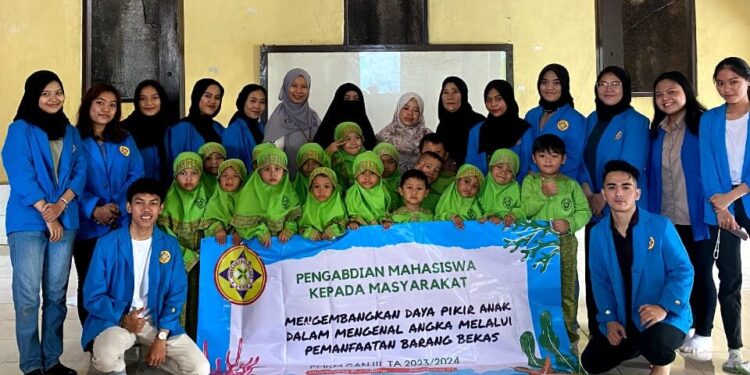 Mengembangkan Daya Pikir Anak dalam Mengenal Angka melalui Pemanfaatan Barang Bekas