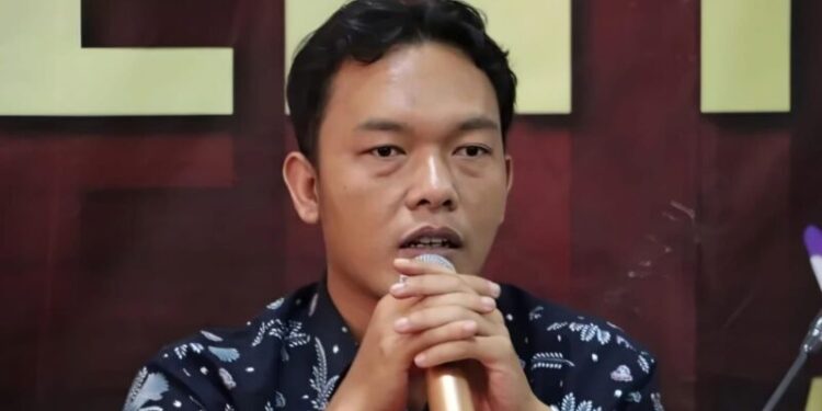 Komisioner KPU Kota Tangsel, Ajat Sudrajat