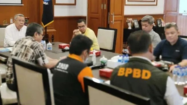 Benyamin Davnie Gelar Rapat Darurat Bahas Banjir dan Longsor di Tangsel