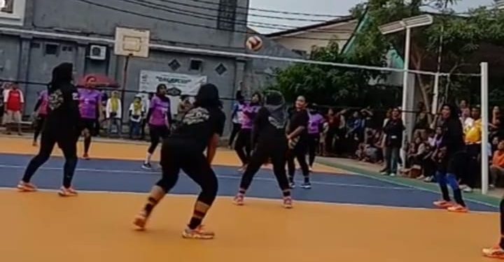 Turnamen Bola Voli Putri Dago Cup Makin Seru, Tim Tuan Rumah Lolos ke Semifinal