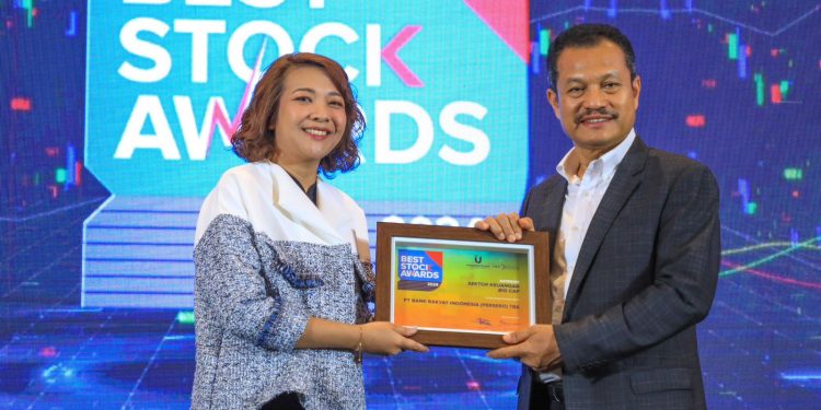 Berkontribusi Kuatkan IHSG, BBRI Sabet Dua Penghargaan Best Stock Awards 2024