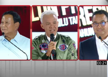 Kata KPU terkait Penempatan Ganjar Pranowo yang Berada di Tengah Peserta Debat