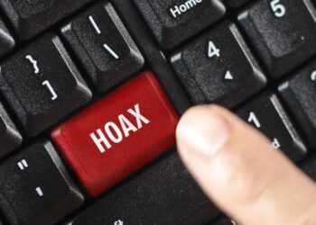 Jaga Ruang Digital Damai, Menteri Budi Arie: Selesaikan Hoaks Secara Adat Digital!