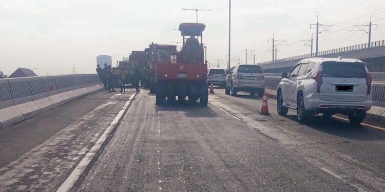 Jalan Layang MBZ Diperbaiki dari KM 09 sampai dengan KM 48, Pengendara Diminta Waspada