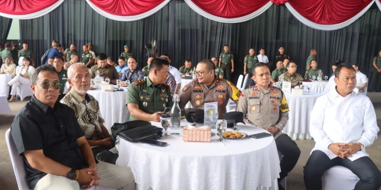 Perkuat Sinergitas, Wakapolres Tangsel Hadiri Sertijab Komandan Pusat Penerbangan TNI AD