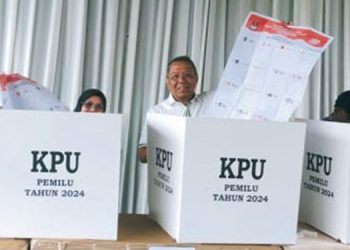 Tunaikan Hak Pilih Meski TPS Terdampak Banjir, Benyamin Davnie: Saya agak Khawatir