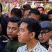 Gibran Blusukan ke Pasar Modern BSD, Emak-emak Teriak Beri Dukungannya