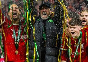 Gol Telat Van Dijk Bawa Liverpool Juarai Piala Liga Inggris