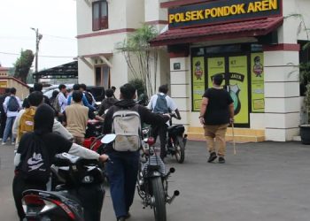 Polisi Bekuk 21 Pelajar yang Diduga Hendak Tawuran di Pondok Aren, Dua Diantaranya Perempuan
