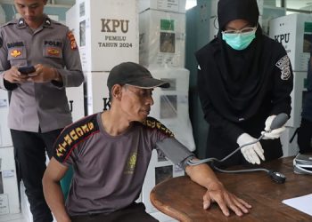 Jaga Kelancaran Pemilu 2024, Sidokkes Polres Tangsel Gelar Bhakti Kesehatan di PPK Pamulang