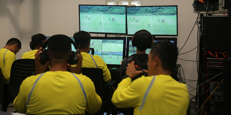 PT LIB-PSSI Gelar Uji Coba Pemakaian VAR, Bakal Diaplikasikan di Liga 1?