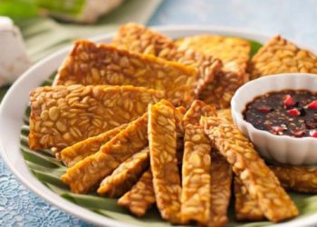 Makan Tempe Punya Banyak Manfaat, Yuk Cek Apa Saja