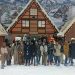 Rasakan Sensasi “Kehidupan di Kutub Utara” di Trans Snow World Bintaro