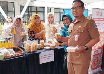 BRI Bantu Usaha Kue Kering di Sidoarjo Berkembang dan Penuhi Permintaan Saat Lebaran