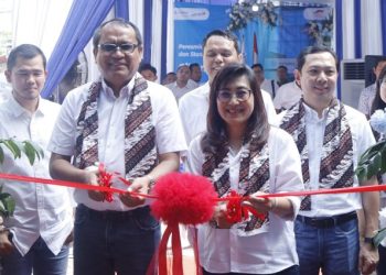 fifgroup pasang solar panel