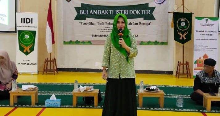 Lizvy Revina