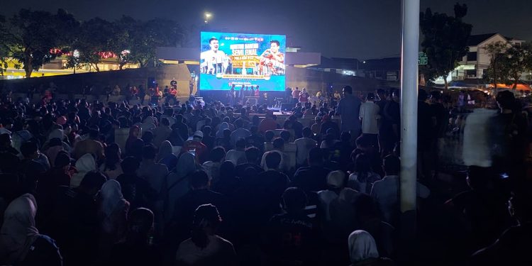 Benyamin Davnie dan Ribuan Warga Tangsel Padati Alun-Alun Pamulang, Nobar Semifinal Piala Asia U-23