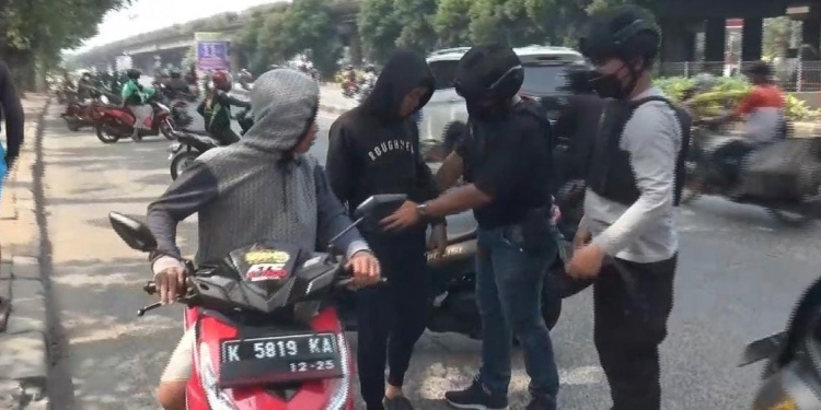 Polri Ungkap Sejumlah Pelanggaran hingga Gangguan Kamtibmas di Hari Pertama Operasi Ketupat 2024