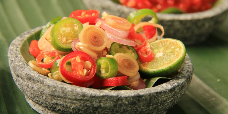 Tiga Variasi Resep Sambal Matah yang Enak, Sehat, dan Mudah Dibuat