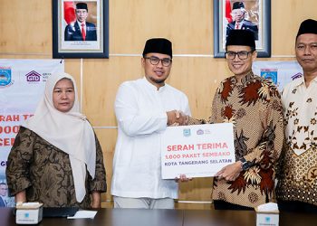 Serahkan 1.000 Paket Sembako Bersama LAZ Griya Yatim dan Dhuafa, Pilar: Ini Bisa Jadi Contoh