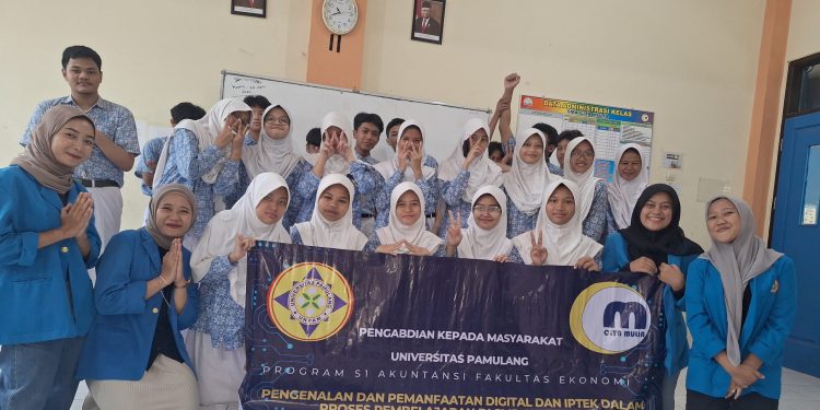 PKM Unpam: Pengenalan dan Pemanfaatan Digital dalam Proses Pembelajaran Siswa SMP Cita Mulia