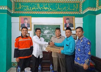 Tingkatkan Fasilitas Pendidikan, BAZNAS Tangsel Serahkan Bantuan Laptop ke Ponpes Assa’adah