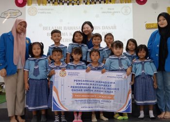 PKM Unpam Berikan Pengajaran Bahasa Inggris Sejak Dini pada Anak di PAUD Amazing Grace