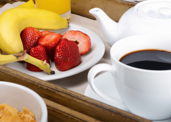 Cobain Deh, Nikmatnya Minum Kopi Campur 5 Buah Ini