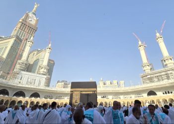 Suhu di Mekkah Tembus 42 Derajat Celcius, Jamaah Jangan Lupa Gunakan APD