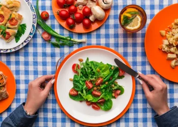 Pilih 5 Menu Makan Siang Ini, Dijamin Sehat dan Bikin Tubuh Langsing