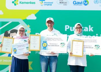 Pemkot Tangsel Borong 3 Penghargaan Dalam Puncak Pekan Imunisasi Dunia Kemenkes RI