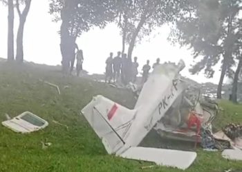 Pesawat Latih Jatuh di Lapangan Sunburst BSD