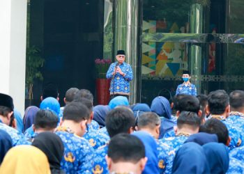 Pimpin Apel Hari Kebangkitan Nasional, Wali Kota Ajak ASN Doakan Korban Jatuhnya Pesawat di BSD