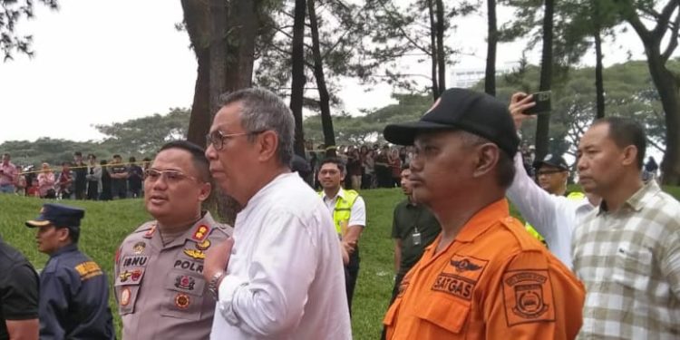 Wali Kota Tangsel Tinjau Lokasi Pesawat Jatuh di Sunburst BSD