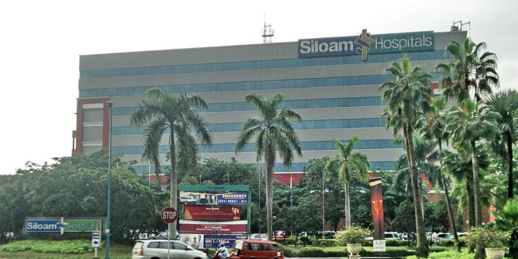 Sistem Pengendalian Manajemen PT Siloam International Hospitals Tbk