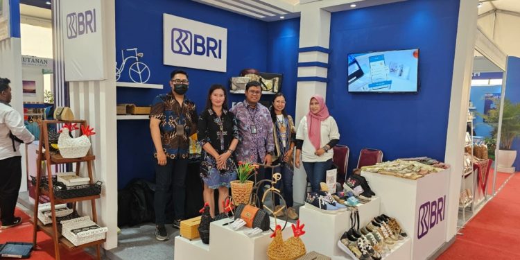KUR BRI Bantu Usaha Kayu Rotan Bangkit dari Krisis