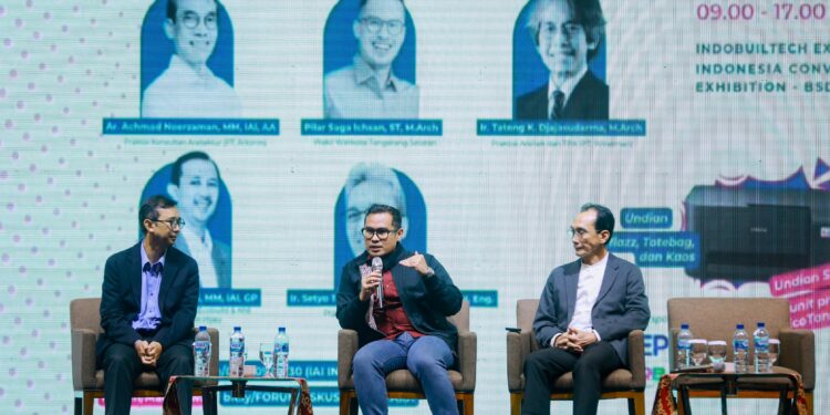 Hadir di Diskusi Ikatan Arsitek Indonesia, Pilar Ungkap Komitmen Pemkot dalam Penerapan Bangunan Hijau