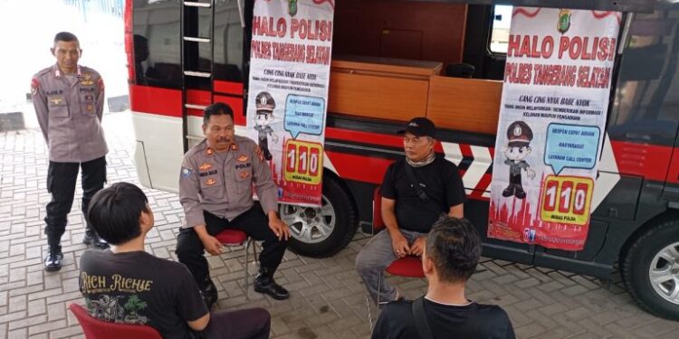 Polres Tangsel Beri Sosialisasi dan Imbauan Layanan Hallo Polisi 110
