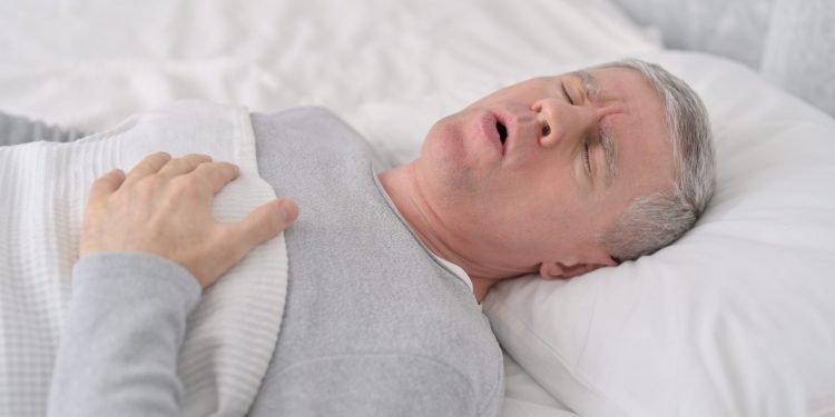 Kenali Gejala dan Cara Mencegah Serangan Jantung Saat Tidur