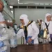 Jamaah yang Membawa Air Zamzam dalam Koper Bagasi Siap-siap Kena Denda Rp 25 Juta