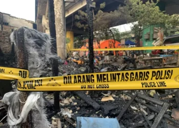 Kebakaran di Petamburan, 14 Unit Damkar Dikerahkan ke TKP