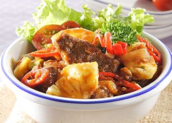 Resep Tumis Daging Kambing Nanas Anti Bau Amis