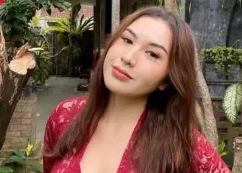 Video Syur Diduga Anak David ‘Naif’ Beredar, Roy Suryo Pastikan Itu Bukan Editan