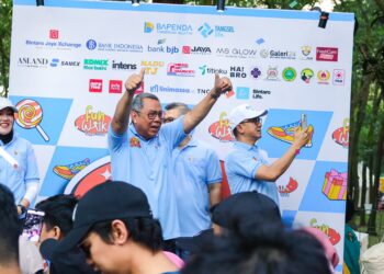 Diikuti Ribuan Peserta, Wali Kota Apresiasi Penyelenggaraan Funwalk Tangsel 2024