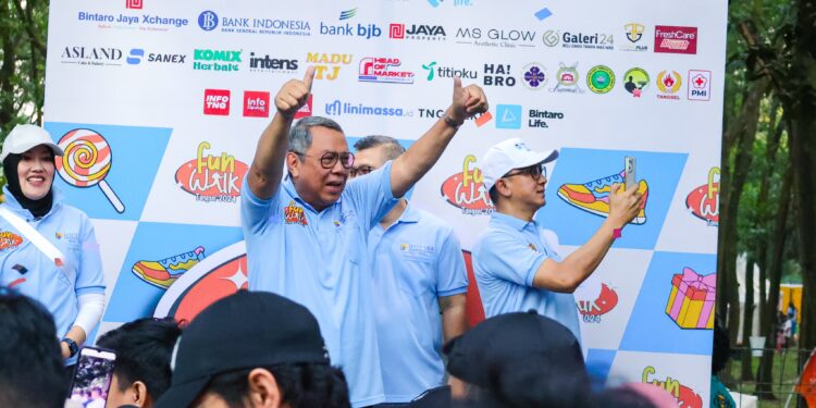 Diikuti Ribuan Peserta, Wali Kota Apresiasi Penyelenggaraan Funwalk Tangsel 2024